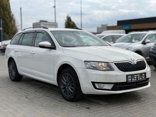 Skoda Octavia foto 2