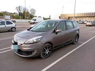 Renault Grand Scenic foto 5