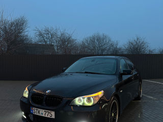 BMW 5 Series foto 5