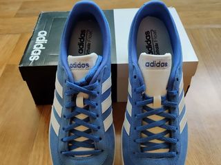 Продам новые кроссовки Adidas классические 44-44,5 размер,стелька 28,5 см оригинал foto 2