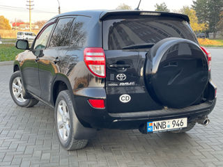 Toyota Rav 4 foto 3