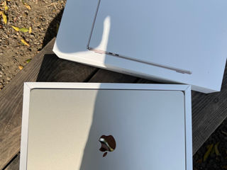 MacBook Air 15 M3 24 цикла 100% батарея foto 3