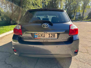 Toyota Auris foto 4