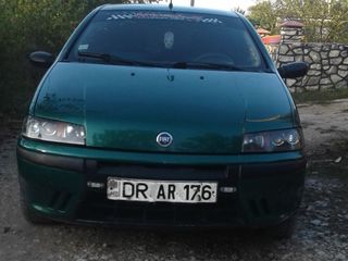 Fiat Punto foto 1