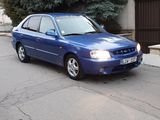 Hyundai Accent foto 1