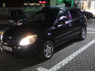 KIA Rio foto 5