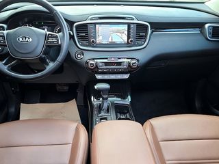 KIA Sorento foto 10