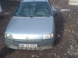 Renault Clio foto 1