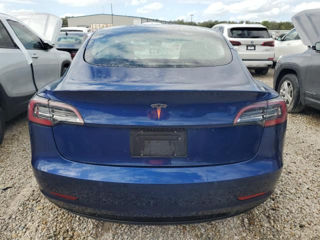 Tesla Model 3 foto 5