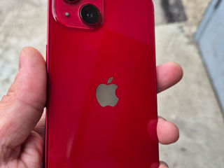 iPhone 13 128gb Б/у Red foto 2