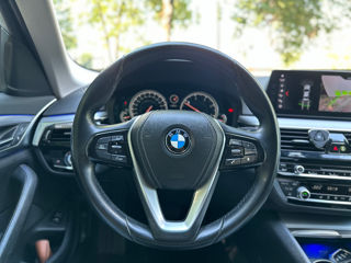 BMW 5 Series foto 15