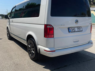 Volkswagen Caravelle foto 4