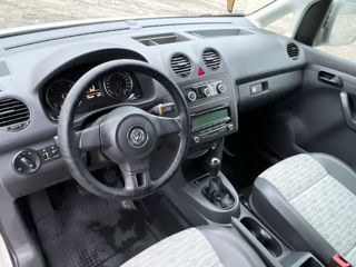 Volkswagen Caddy foto 10