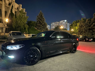 BMW 5 Series foto 4