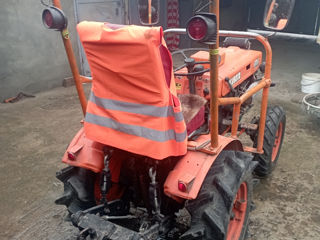 Kubota B6000 foto 4