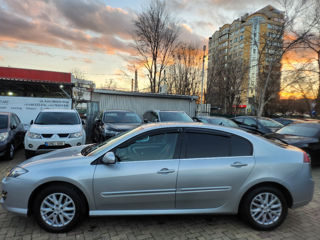 Renault Laguna foto 12