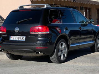 Volkswagen Touareg foto 3