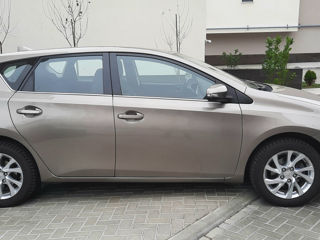 Toyota Auris foto 6