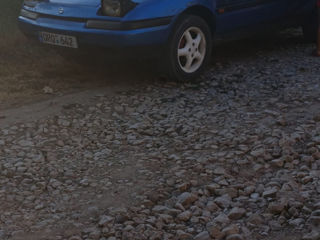 Mazda 323 foto 3