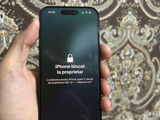 iPhone 15 pro 256gb foto 2