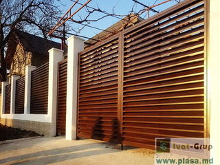 Gard tip jaluzele metalice.Жалюзийный забор в Молдове. foto 2