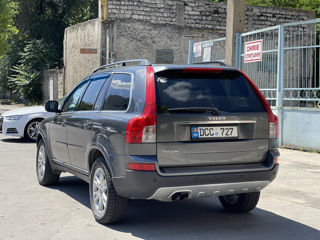 Volvo XC90 foto 6