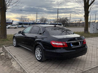 Mercedes E-Class foto 2