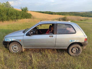 Renault Clio foto 5