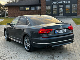 Volkswagen Passat foto 6