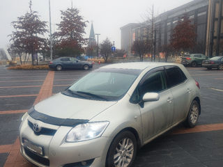 Toyota Auris foto 2