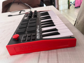 AKAI MPK Mini foto 3