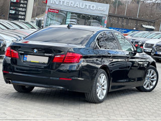 BMW 5 Series foto 4