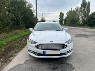 Ford Fusion foto 5