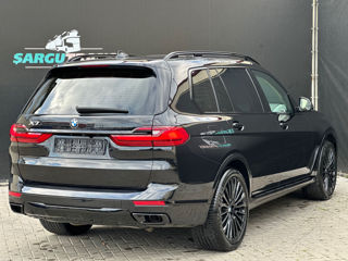 BMW X7 foto 2