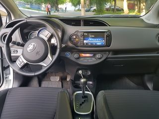 Toyota Yaris foto 3