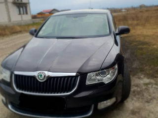 Skoda Superb foto 4