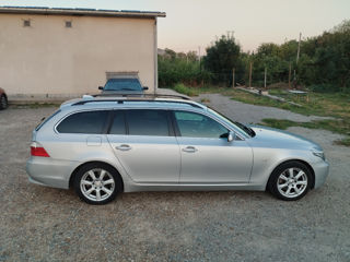 BMW 5 Series foto 6