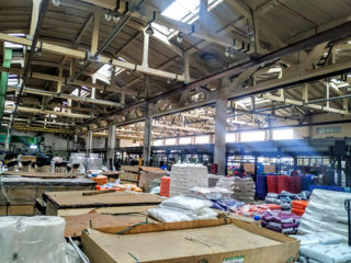 Продам (2695 м2) производственно-складское помещение на Буюканах.