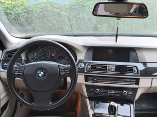 BMW 5 Series foto 4