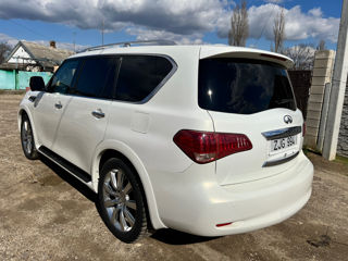 Infiniti QX56 foto 3