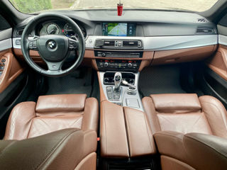 BMW 5 Series foto 7