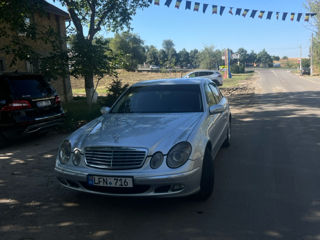 Mercedes E-Class