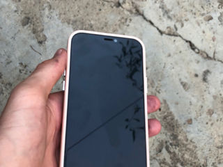 Vând sau schimb iPhone 12 stare ideală mereu purtat in husă si steclă de protecție foto 2