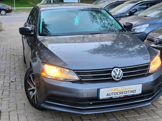 Volkswagen Jetta foto 2