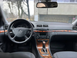 Mercedes E-Class foto 4