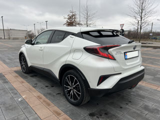 Toyota C-HR foto 5