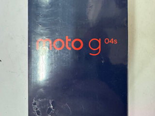 Moto g04s