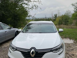 Renault Megane foto 1