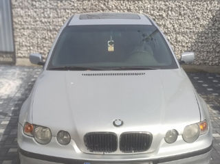 BMW 3 Series foto 5