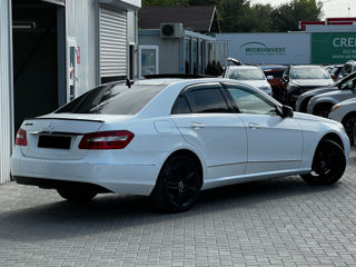 Mercedes E-Class foto 5